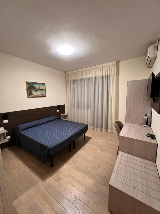 Albignasego Hotel Colonna מראה חיצוני תמונה